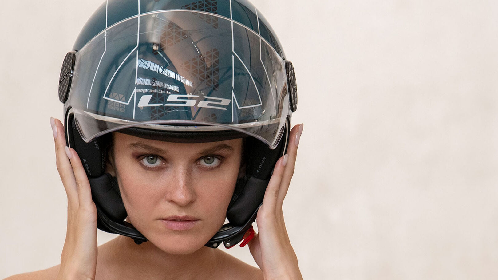 LS2 OF558 SPHERE LUX MAXCA GL.BLACK H-V YELLOW