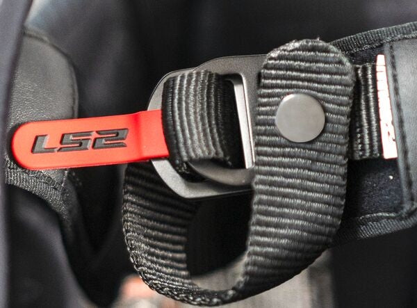 LS2 MX700 SUBVERTER ARCHED BLACK YELLOW RED