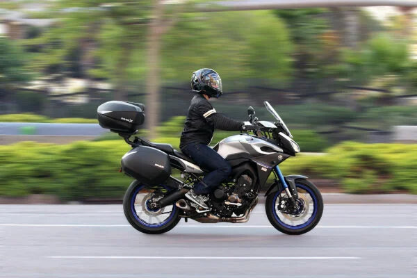 SHAD SH58X CARBON EXPANDABLE TOP CASE