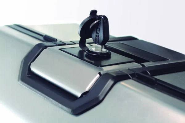 SHAD TR47L CAJA DEL LADO DERECHA TERRA