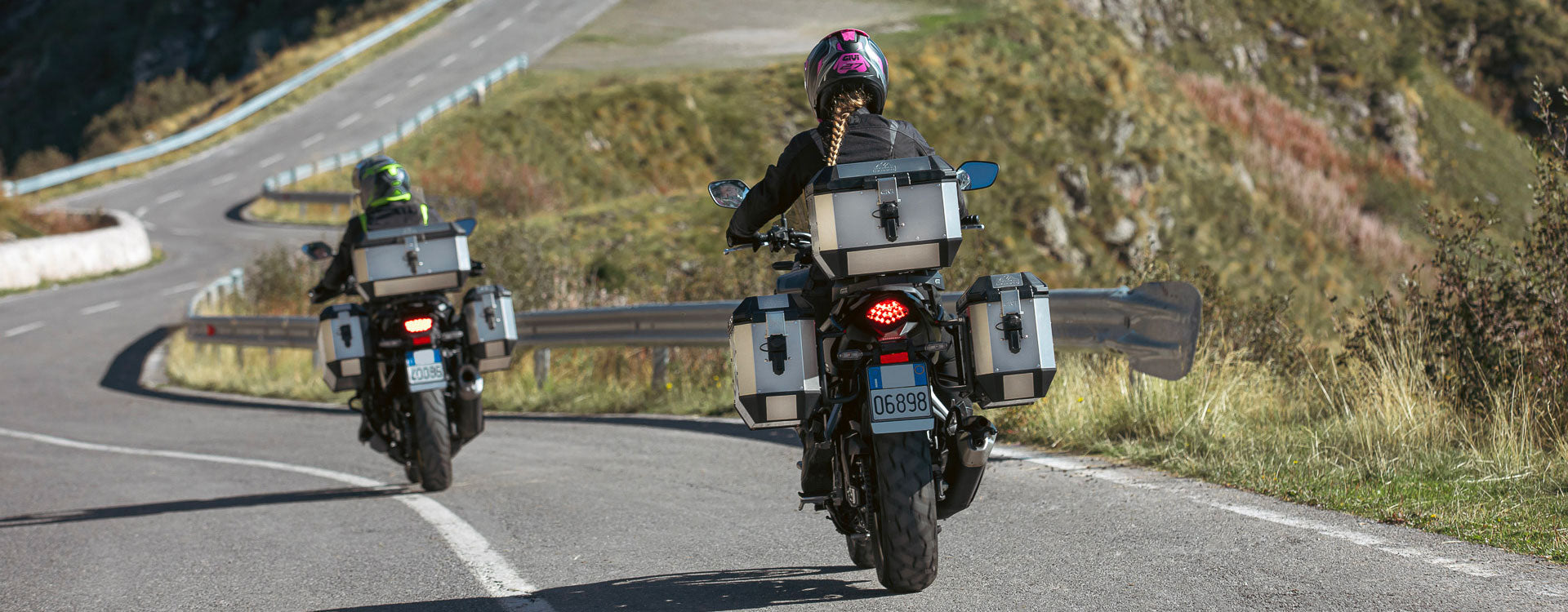GIVI Trekker Alaska Monokey de Maleta de aluminio para motocicleta 44 L Negro - Accesorios
