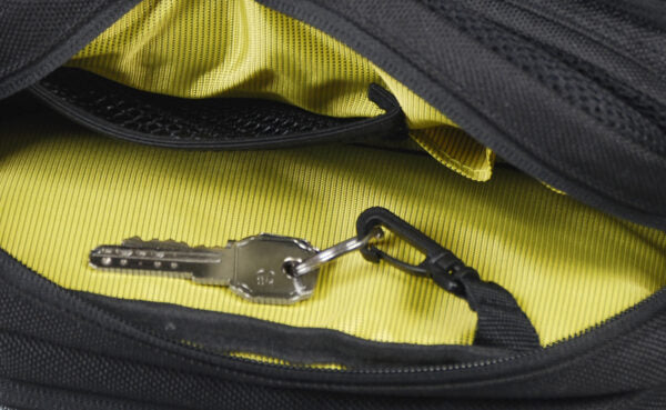 SHAD SL03 BOLSA RIÑONERA