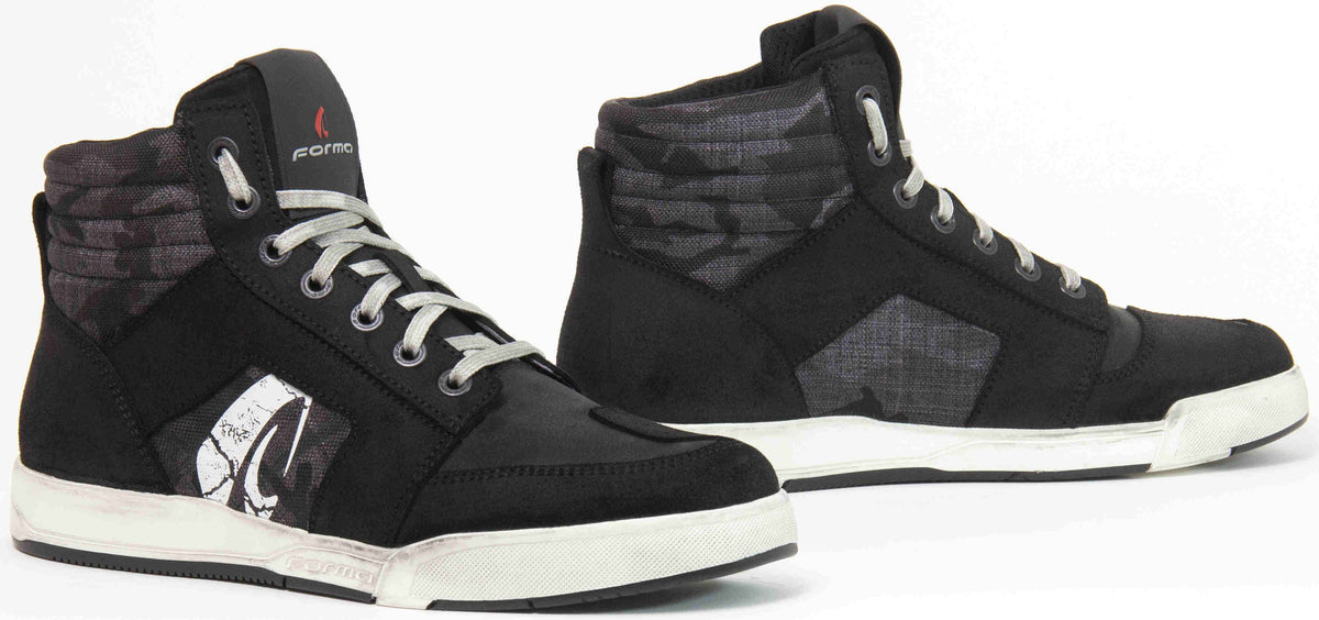 FORMA- GROUND DRY SCHWARZE/CAMOUFLAGE STIEFEL