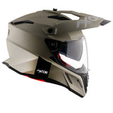 Capacete desportivo para moto AXOR X-CROSS com viseira dupla, cor areia mate.