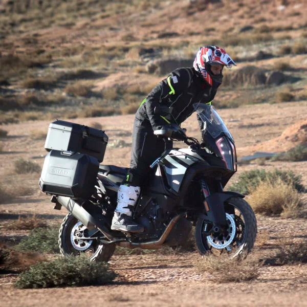 SHAD TR36R TERRA MALETA LATERAL DERECHA BLACK EDITION