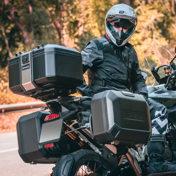 SHAD TR36R TERRA MALETA LATERAL DERECHA BLACK EDITION