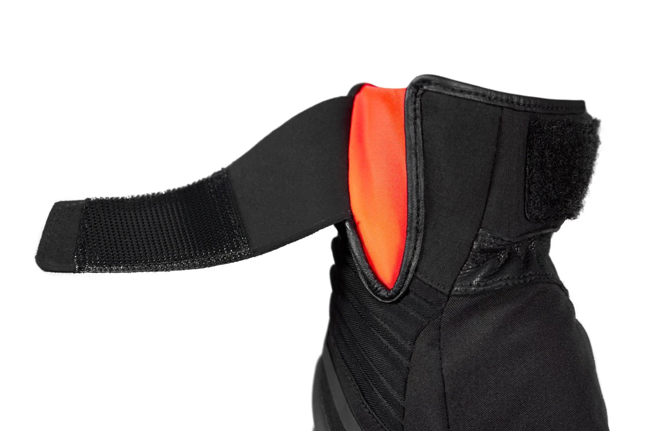 SEVENTY SD-T13 ASPEN LIGHT Guantes De Motocicleta Para Hombre Negro/Rojo - GUANTES