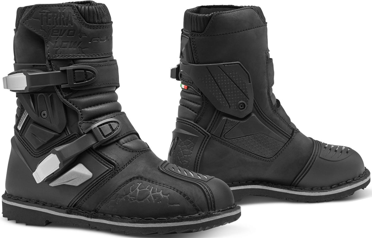 FORMA- BOTAS TERRA EVO LOW DRY BLACK