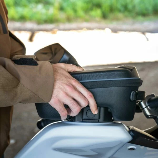 SHAD E09CM Bolsa de Deposito Click System