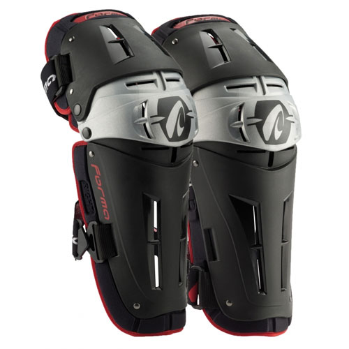 FORMA - TRI-FLEX KNEE GUARD BOOT BLACK/SILVER/RED